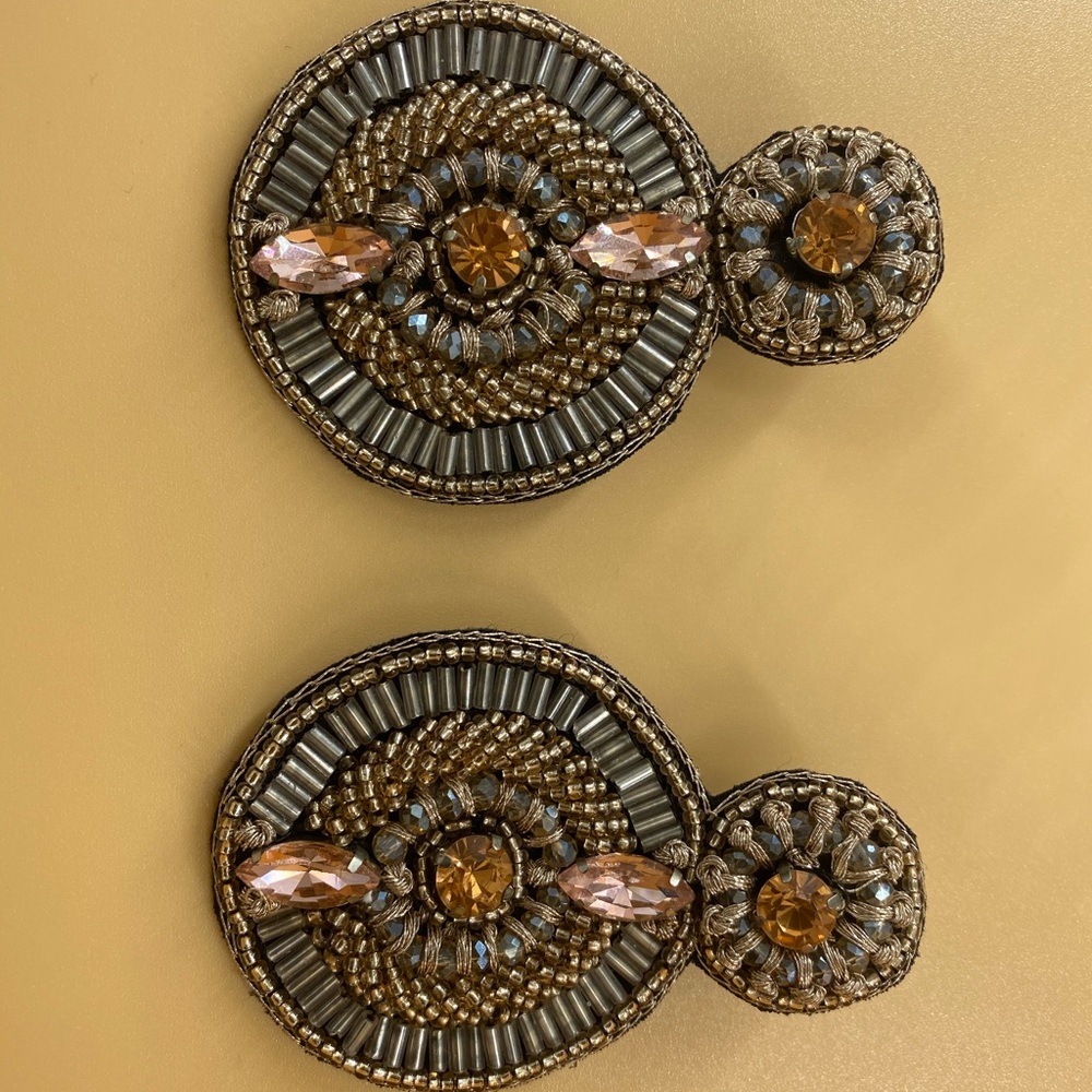 Handbeaded earrings from India - Picture 6 of 7